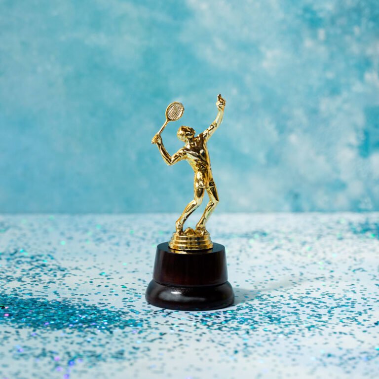 winner-concept-with-man-playing-game-prize